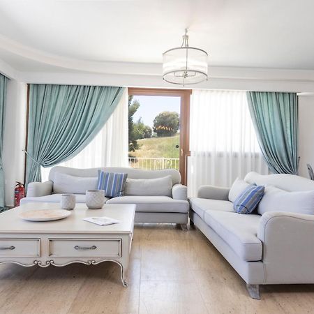 Villa D'Oro - Luxury Villas & Suites Παλιούρι Δωμάτιο φωτογραφία