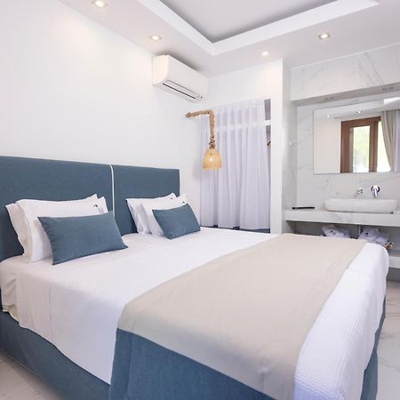 Villa D'Oro - Luxury Villas & Suites Παλιούρι Δωμάτιο φωτογραφία