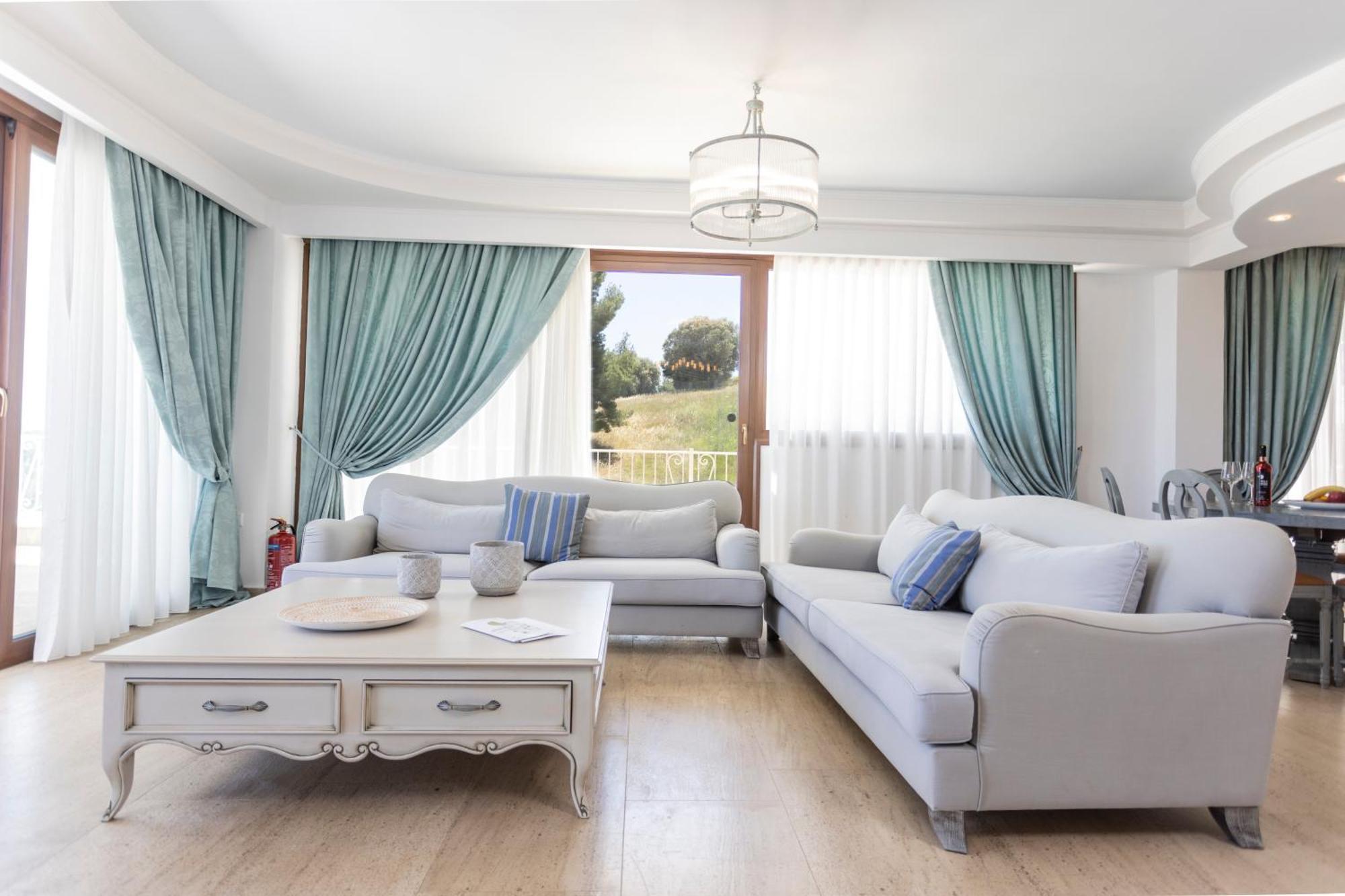 Villa D'Oro - Luxury Villas & Suites Παλιούρι Δωμάτιο φωτογραφία