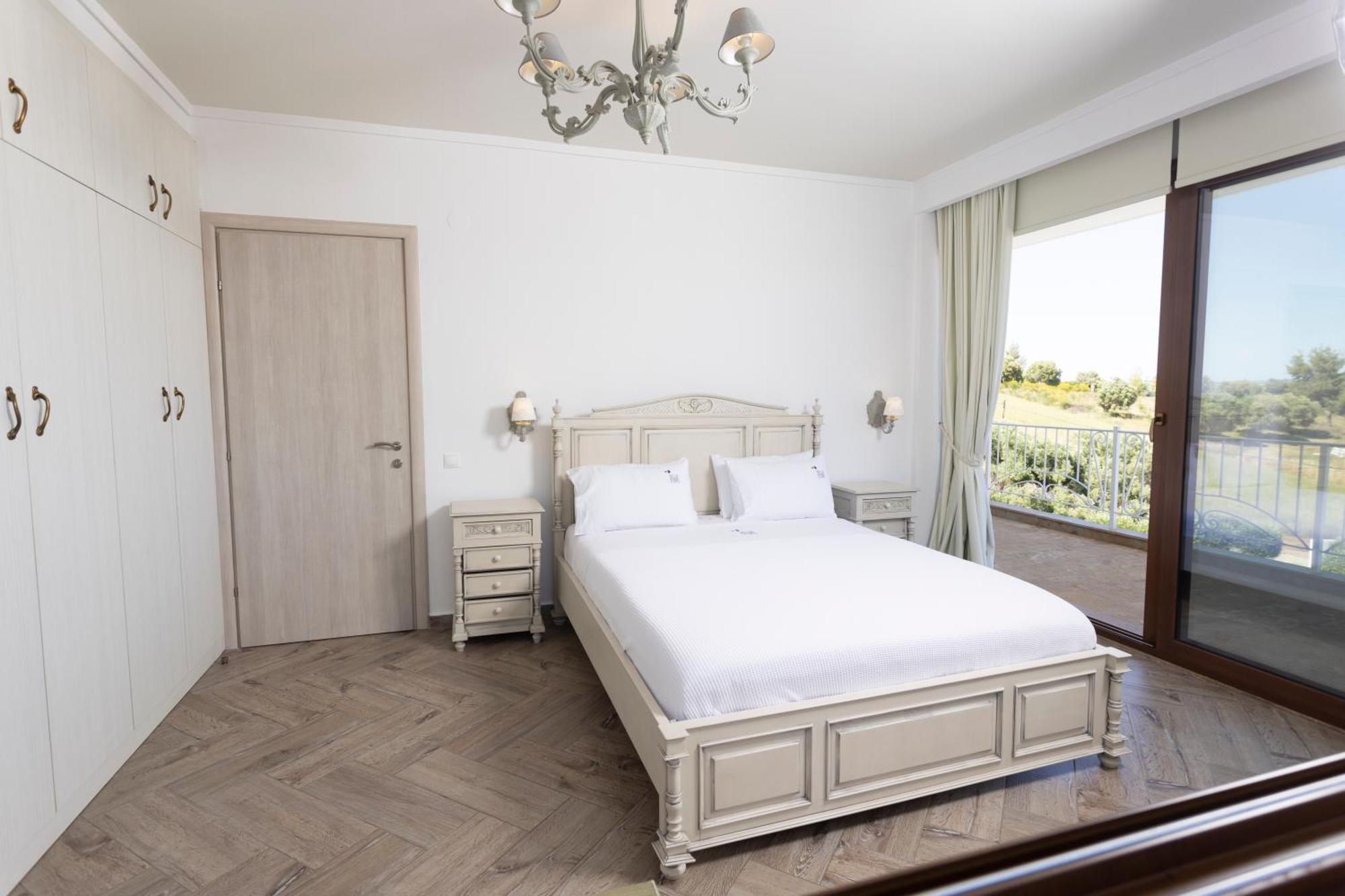 Villa D'Oro - Luxury Villas & Suites Παλιούρι Δωμάτιο φωτογραφία