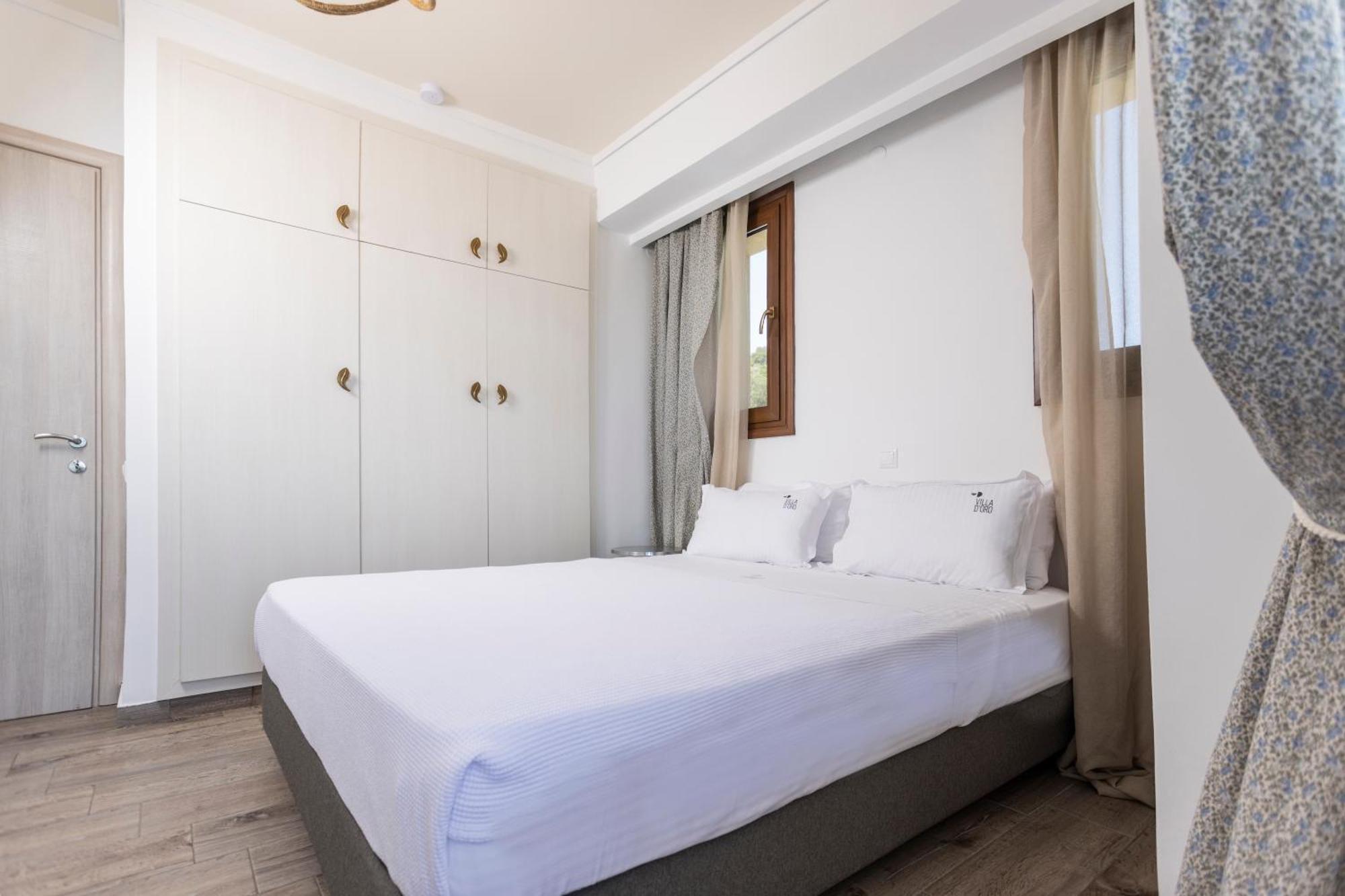 Villa D'Oro - Luxury Villas & Suites Παλιούρι Δωμάτιο φωτογραφία